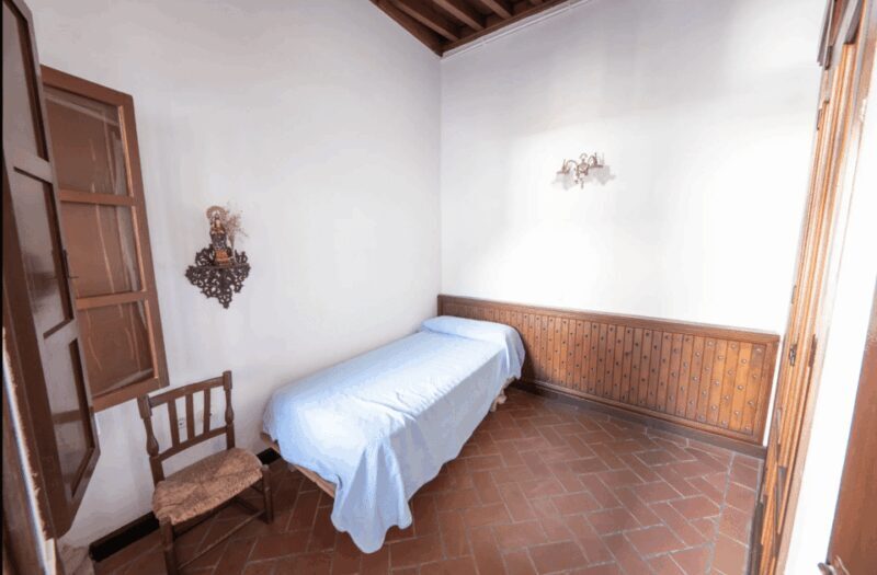 Almeria: Convent of the Puras Skip-the-Line Entry Ticket - What to Expect from Your Visit