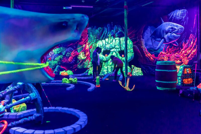 Aloha Amsterdam: 12-Hole Glow-in-the-Dark Mini-Golf - Final Thoughts
