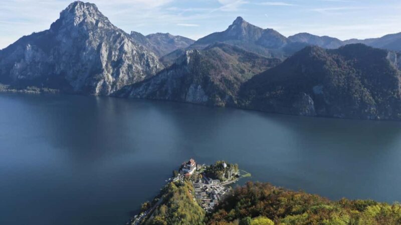 Alpine Beauty & Fairytale Towns: Hallstatt & Salzburg Tour - Scenic Journey Through Austria’s Highlights