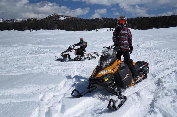 Alpine Self Guided Snowmobile Rentals - FAQ