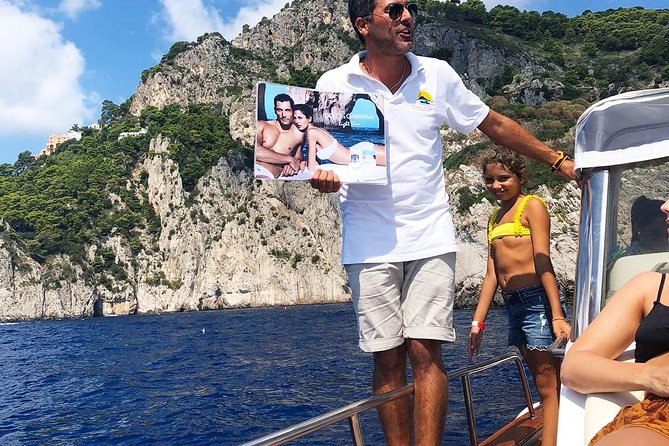 Amalfi Coast Boat Tour from Sorrento with Positano Visit - Return cruise snack rhythm