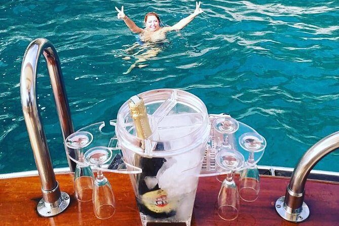 Amalfi Coast Boat tour Small Group - Key Points