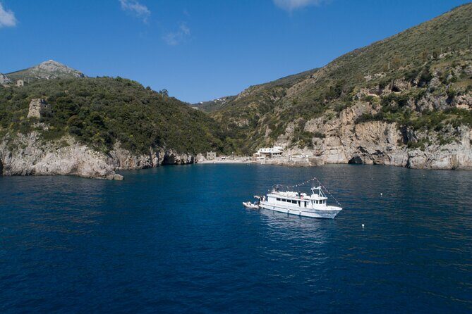 Amalfi Coast by boat with aperitif, lunch and sea breaks - What to Expect from the Amalfi Coast Boat Tour