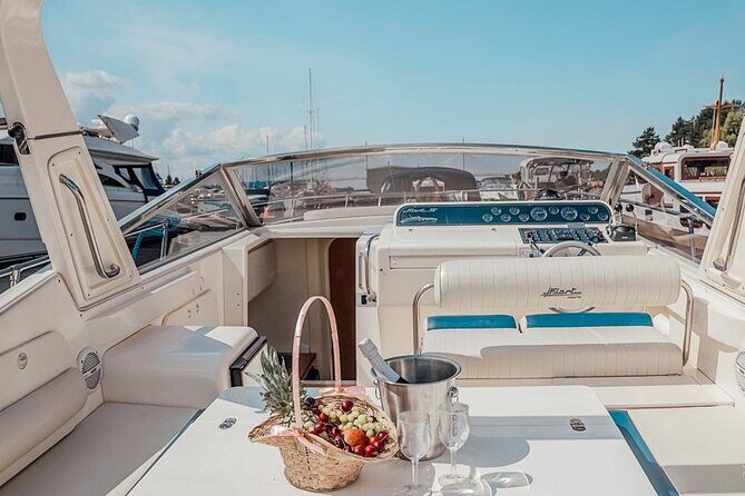 Amalfi Coast, Capri & Li Galli Islands BOAT EXCURSION - FAQs