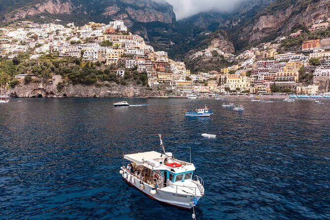 Amalfi Coast Escape with Lunch on Board, Swimming and Lots of Fun - Key Points