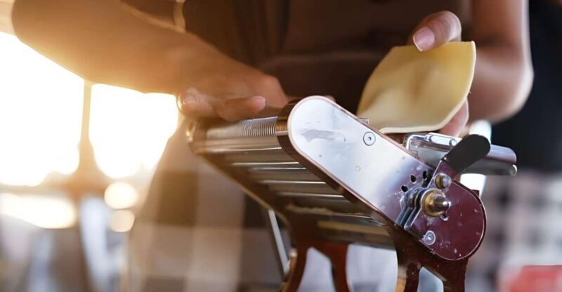 Amalfi Coast: Make tagliatelle and mozzarella in a farm - Key Points