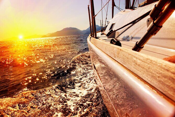 Amalfi Coast: Sunset Boat Tour with Fruit & Drinks | Small Group - Practical Info and FAQs