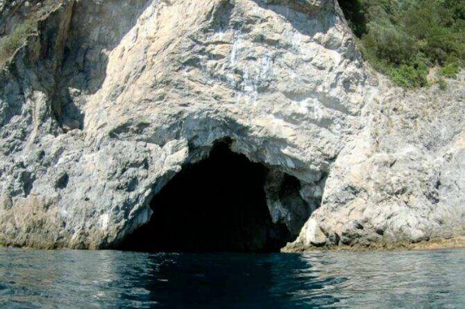 Amalfi Coast Swim Experience with Lifeguard - The Value Proposition