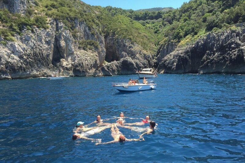 Amalfi: Private Full-Day Boat Excursion on the Amalfi Coast - Exploring the Amalfi Coast from the Water