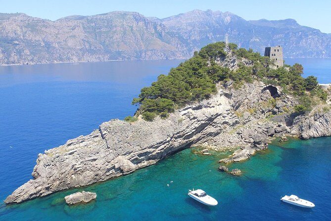 Amalfi to Capri Private Boat Tour - The Experience: What to Expect on the Amalfi to Capri Private Boat Tour