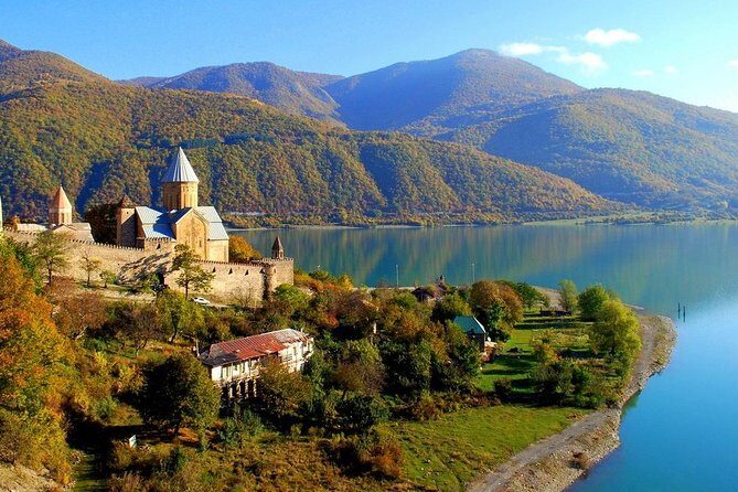 Amazing Day Trip Gudauri & Kazbegi With Lunch at Rooms Hotel from Tbilisi - The Overall Value