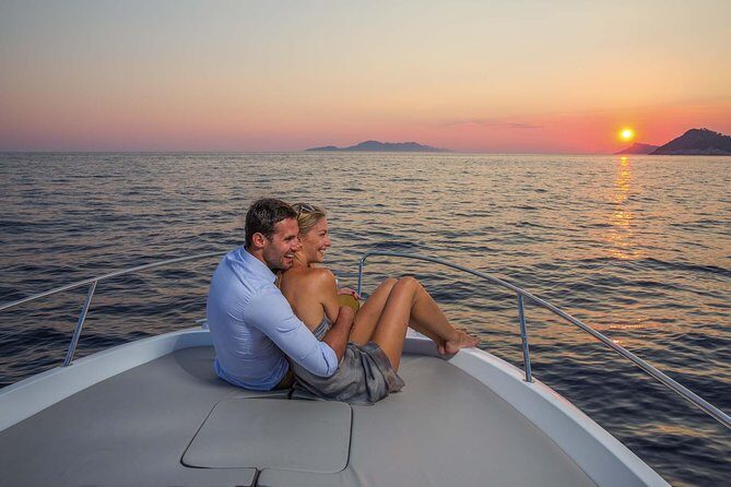 Amazing Sunset by private boat - An In-Depth Look at Dubrovnik’s Sunset Speedboat Tour