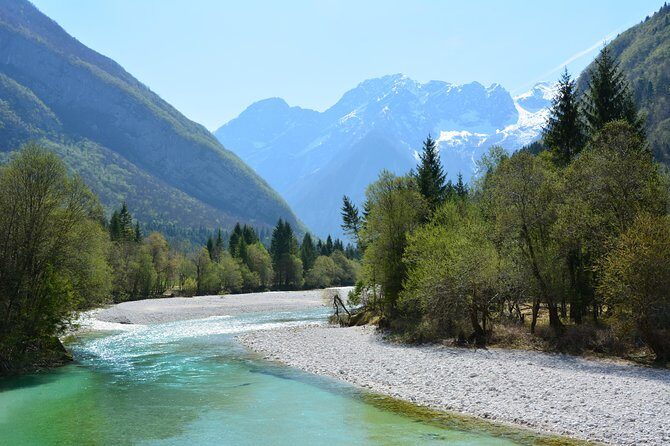 Amazing Willys Jeep Adventure - Knowledgeable and Friendly Guides