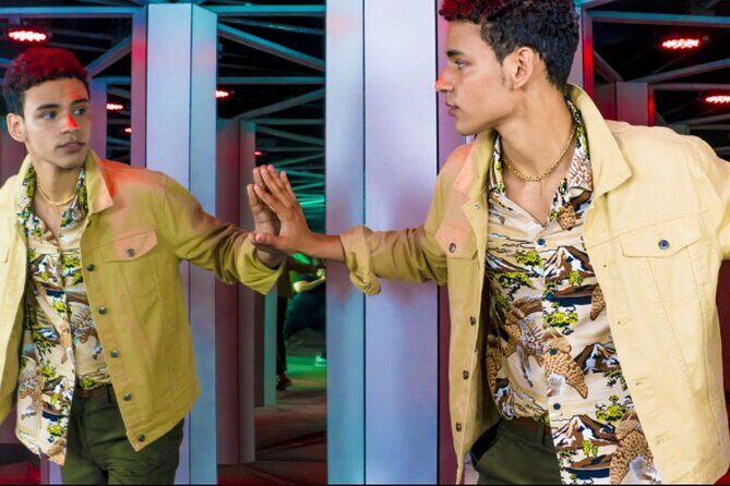 American Dream Mirror Maze Ticket - The Experience: What You’re Getting Into