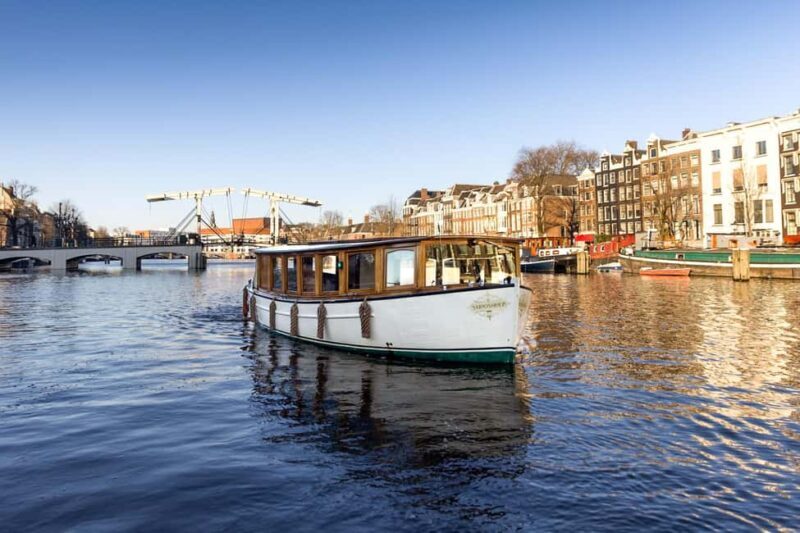 Amsterdam: 1.5-Hour High-End Morning Breakfast Canal Cruise - Why Choose a Morning Canal Breakfast?