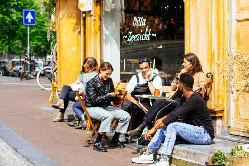 Amsterdam: 1.5-Hour Private Kick-Start Tour with a Local - The Value of a Private Guide