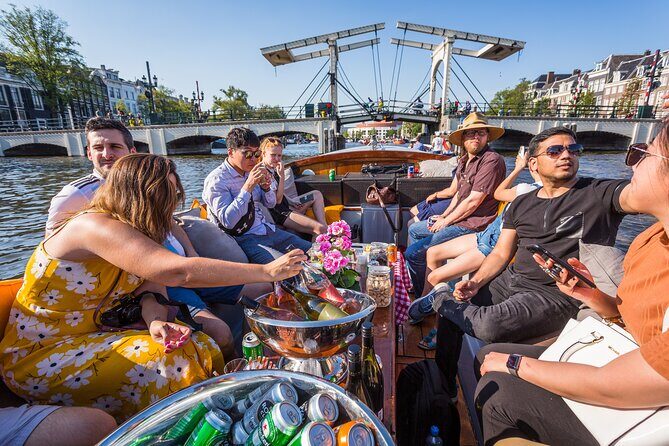 Amsterdam 1-Hour Canal Cruise With Live Guide - FAQ