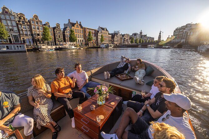 Amsterdam 2-Hour Small Group Canal Cruise w/ Dutch snacks & Bar - Snacks and Bar: A Tasty Touch