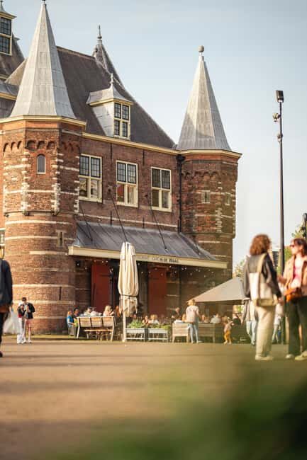 Amsterdam: 3-Course Typical Dutch Menu at In de Waag - Who Is This Experience Best For?