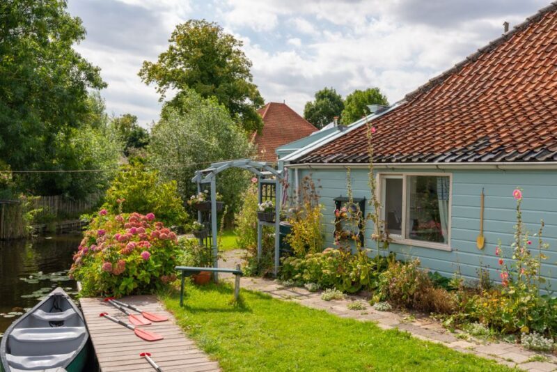 Amsterdam 5-Hour Guided Canoe Trip in the Wetlands - FAQs