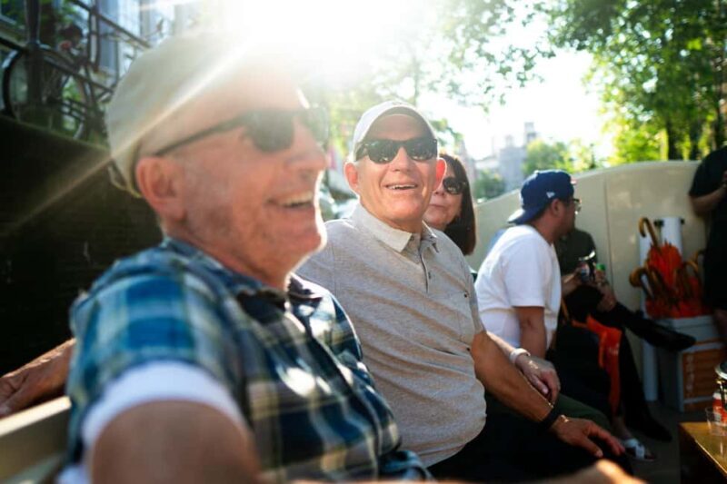 Amsterdam: 90 Min Small Group Canal Cruise and Local Guide! - Key Points