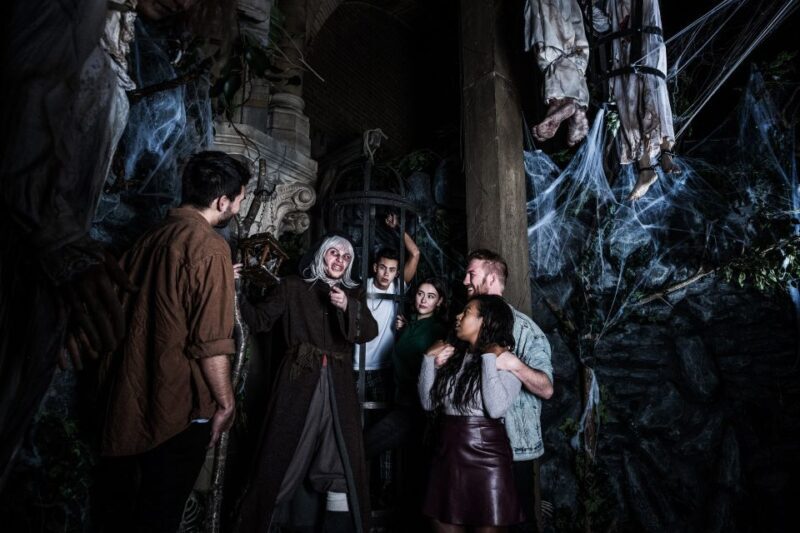 Amsterdam: Amsterdam Dungeon and Canal Cruise Entry Ticket - Who Should Consider This Tour?