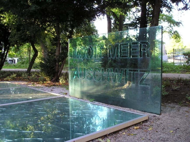 Amsterdam: Anne Frank and WWII Private Walking Tour - Who Should Consider This Tour?