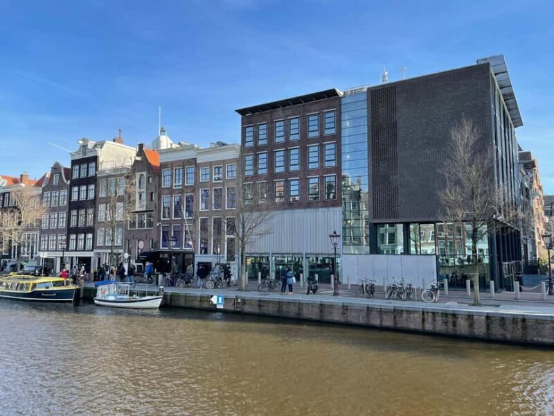 Amsterdam: Anne Frank's Amsterdam Walking Tour - What to Expect During the Tour