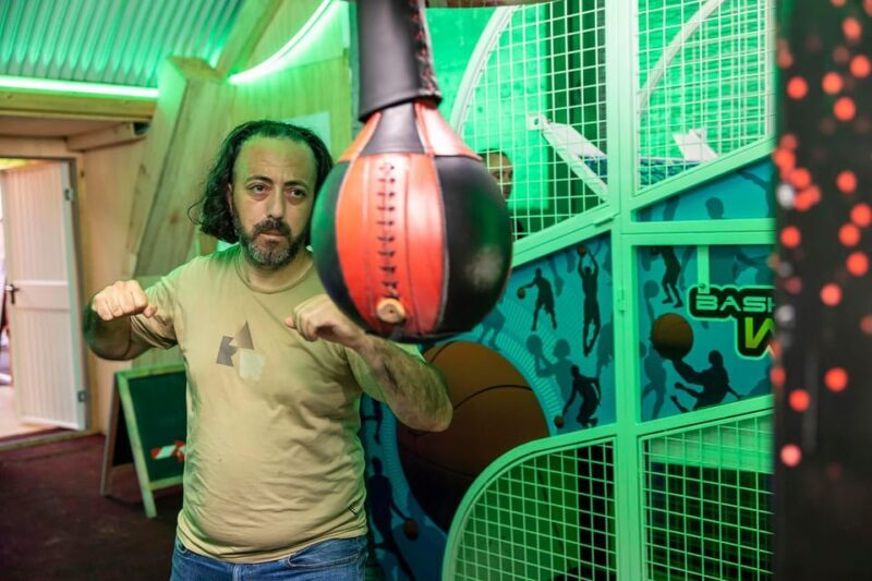 Amsterdam Arcade Game Hall: Classic & Modern Fun, UP Events - Food and Drinks