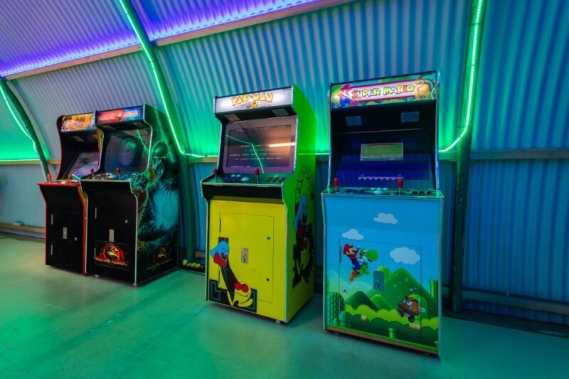 Amsterdam Arcade Game Hall: Classic & Modern Fun, UP Events - Who Should Consider This Experience?