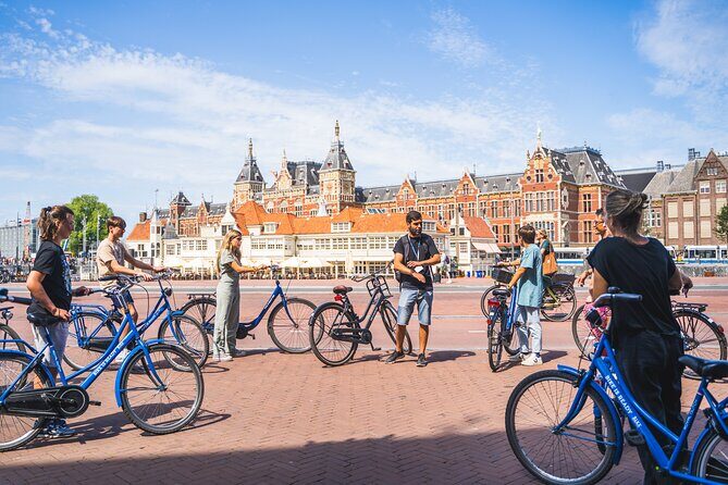 Amsterdam Bike Tour With Optional Canal Cruise (small-goups) - A Closer Look at the Tour Itinerary