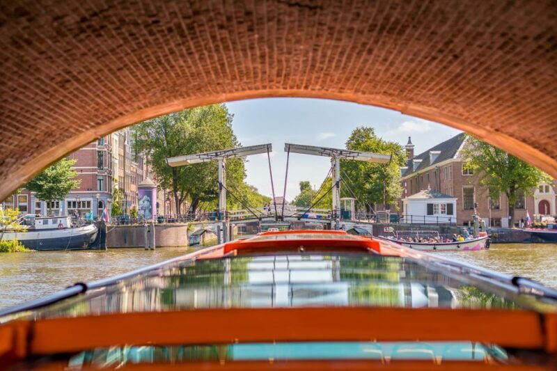 Amsterdam: Body Worlds Exhibition and Canal Cruise - Key Points