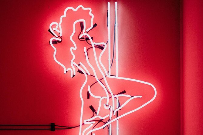 Amsterdam BonTon: Gentleman's Club Educational Tour - The Atmosphere and Interior