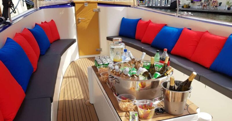 Amsterdam: Canal Booze Cruise with Unlimited Drinks Option - What’s the Experience All About?