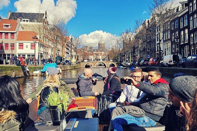 Amsterdam Canal Tour by Open Boat – 90 min Small Group Experience - FAQ: Questions You Might Have