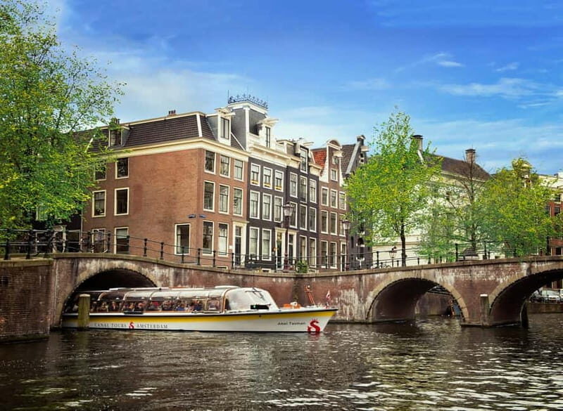 Amsterdam: Canal Cruise with Free Dutch Stroopwafel - Pricing & Value