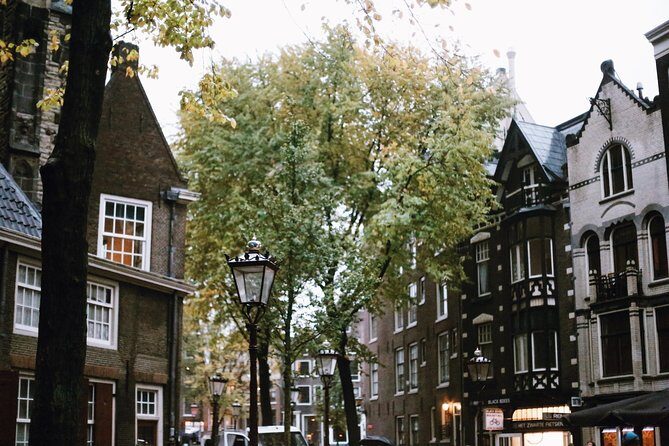 Amsterdam City Center & History - Exclusive Guided Walking Tour - What Makes This Tour Stand Out