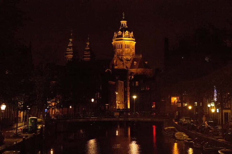 Amsterdam: Evening Cocktail Cruise Along The Canals - Who Is This Cruise Best For?