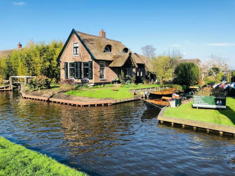 Amsterdam: Explore Giethoorn in a Private Tour with Driver - Why This Tour Stands Out