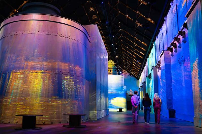 Amsterdam: Fabrique des Lumières Monet Entry Ticket - Monet, Master of Impressionism: Why This Digital Show Works in Amsterdam