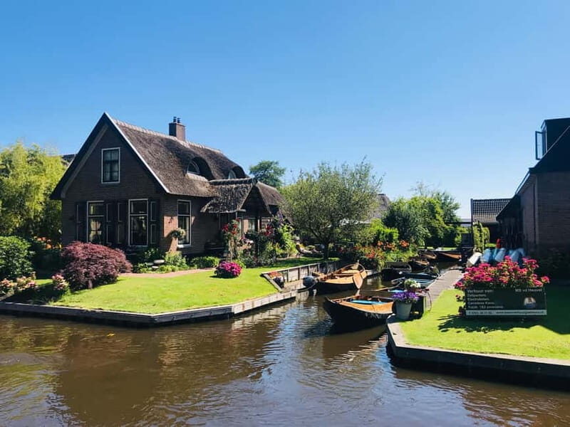 Amsterdam: Giethoorn, Afsluitdijk and Zaanse Schans Day Trip - Detailed Breakdown of the Itinerary