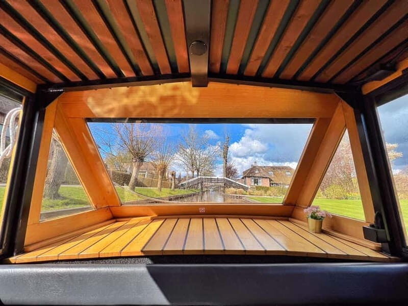Amsterdam: Giethoorn, Afsluitdijk and Zaanse Schans Day Trip - Transportation and Timing