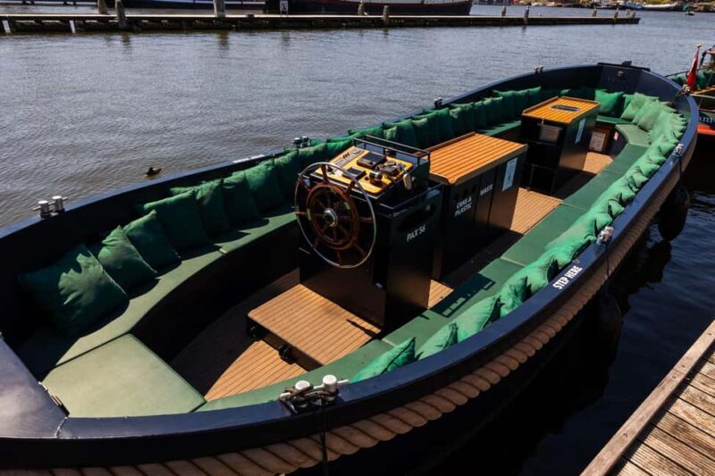 Amsterdam: Guided Open Boat Cruise Unlimited Drinks Option - FAQ