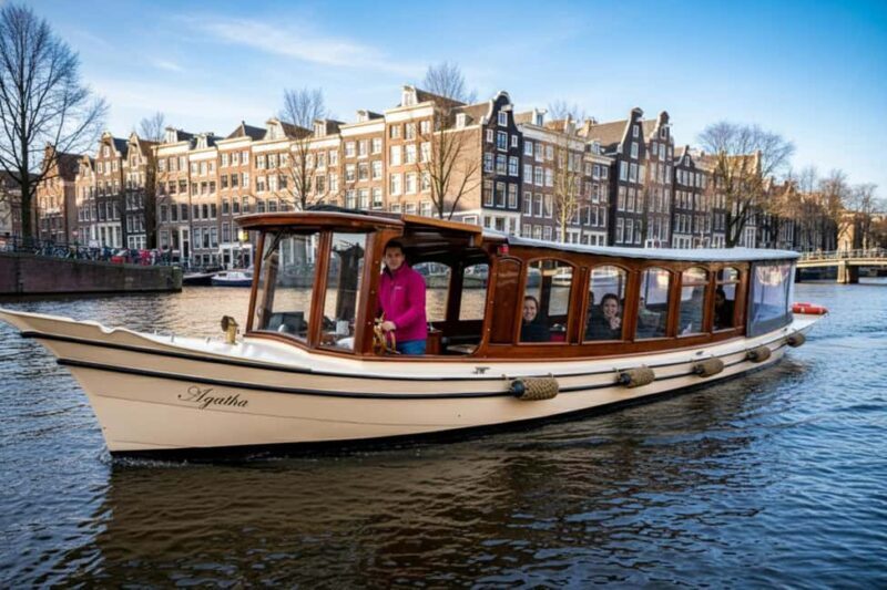 Amsterdam: Heated Cruise with Local Guide & Optional Drinks - What Do Reviews Say?