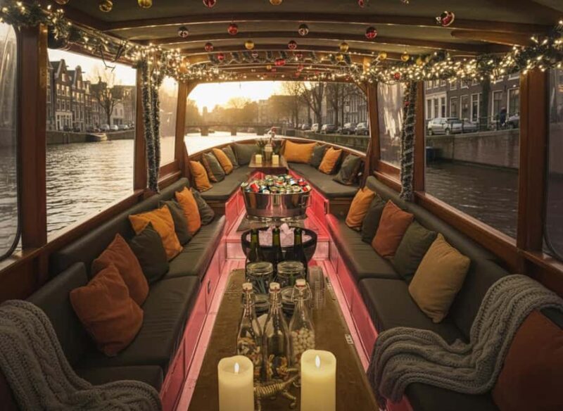 Amsterdam: Heated Cruise with Local Guide & Optional Drinks - Who Is This Tour Best For?