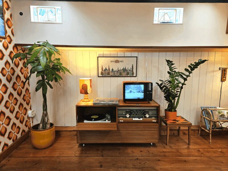 Amsterdam: Houseboat Museum Entry Ticket - Exploring the Houseboat Museum in Amsterdam: A Detailed Look