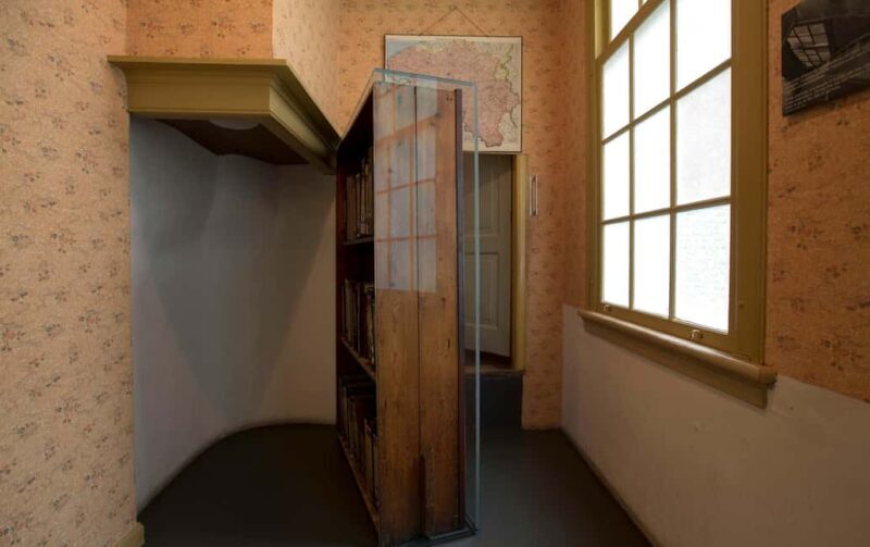 Amsterdam: Jewish Quarter Walking Tour - The Sum Up