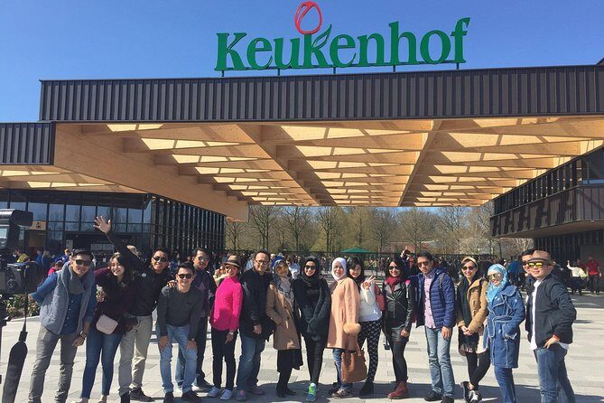 Amsterdam: Keukenhof Tulip Gardens and Giethoorn with Boat Tour - Frequently Asked Questions
