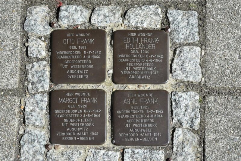 Amsterdam: Life of Anne Frank and Neighborhood Walking Tour - What to Expect on the Tour