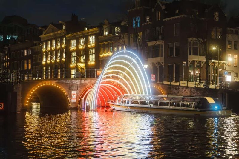 Amsterdam: Light Festival Cruise on Heated Boat + Hot Choco - The Sum Up